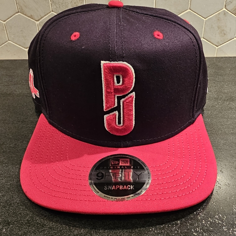 Brand New New Era x Pearl Jam Boston Red Sox Hat- limited edition - Picture 1 of 5